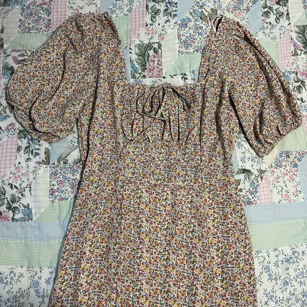 Sienna Sky Floral Print MIDI Dress